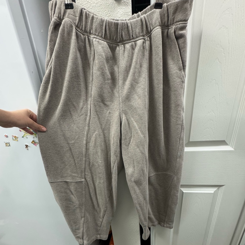 Aerie Soft Beige Lounge barrel sweats